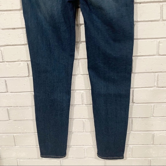 J. Crew Women’s 9" mid-rise toothpick Jean - Picture 8 of 8
